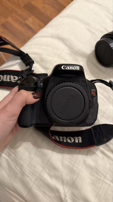 Фотоапарат Canon 600d + обєктив EFS 18-55mm