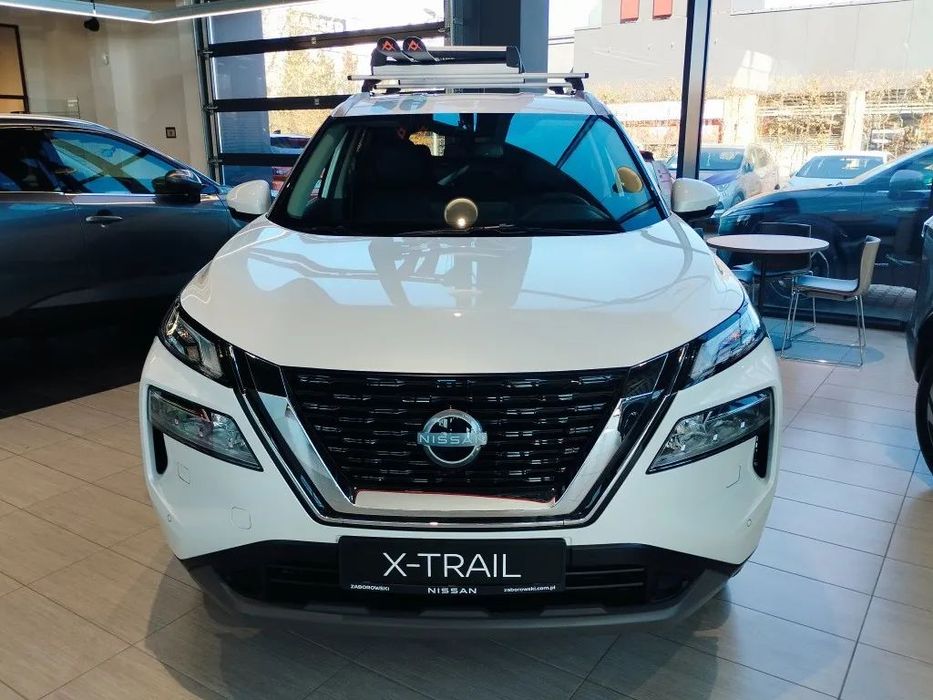 Nissan X-Trail zarejestrowane demo bez przebiegu