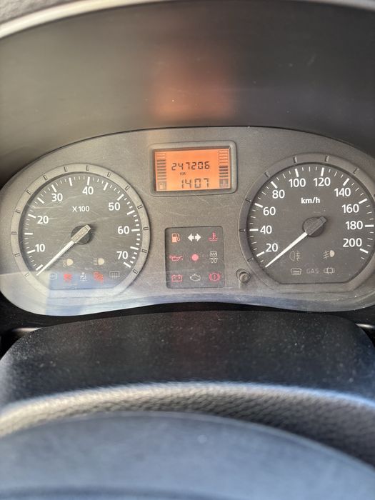 Продам Dacia Logan 1.4 2007