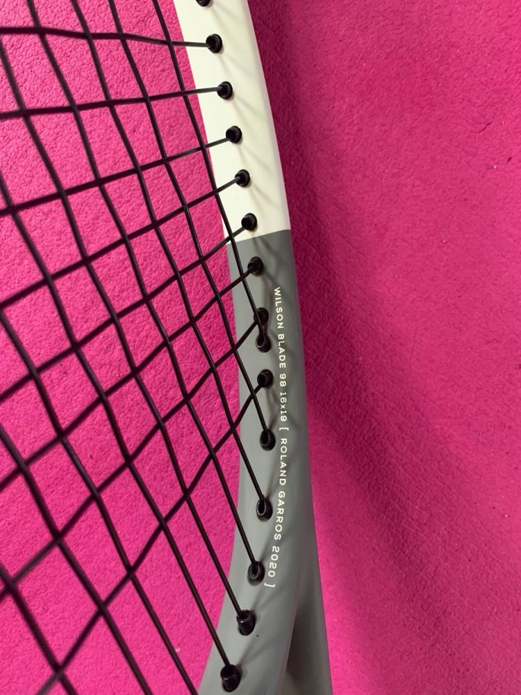 Тенісна ракетка Wilson blade V7 Roland Garros 305 гр