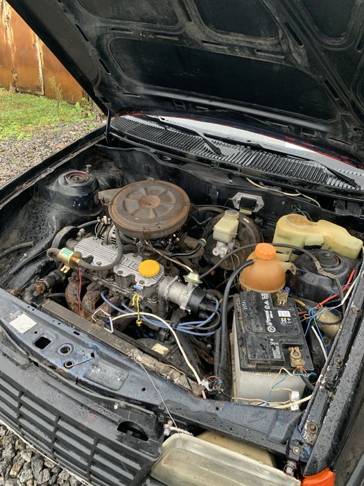 Opel Kadet сів та поїхав