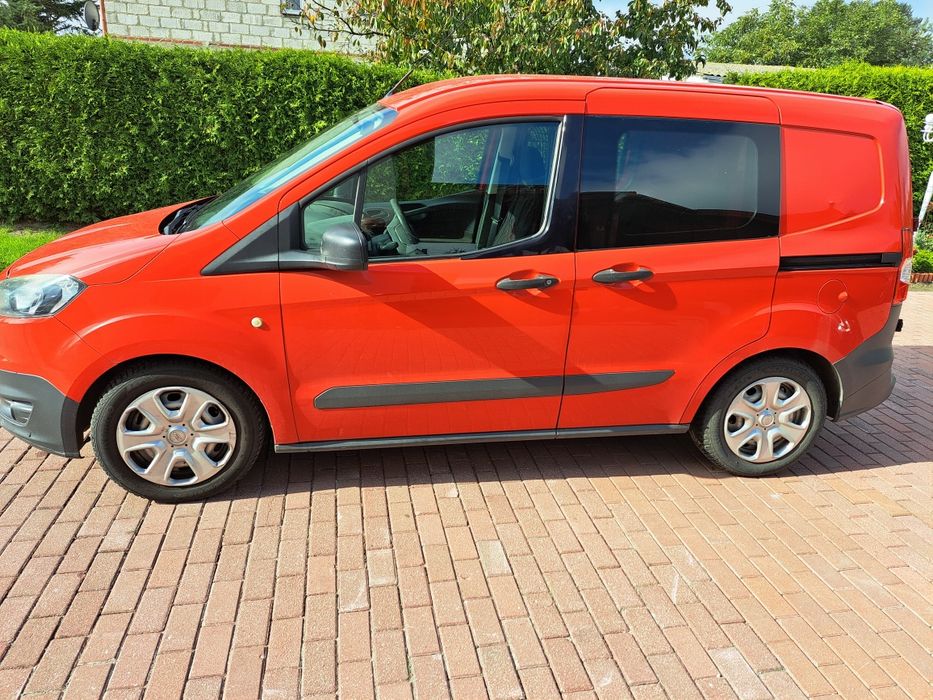 Ford transit courier
