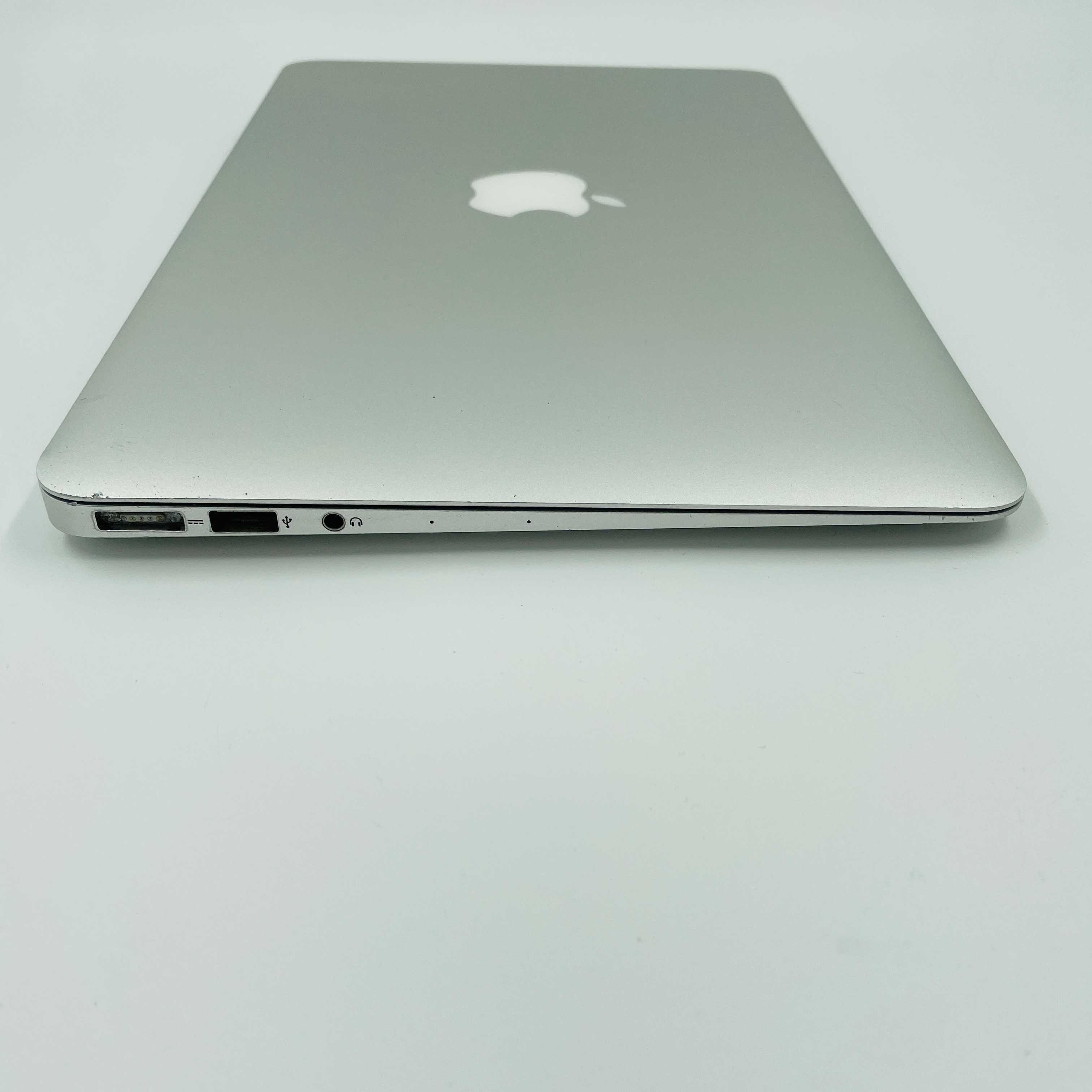 Apple MacBook Air 11 2014 i5 4GB RAM 128GB SSD ноутбук il3062