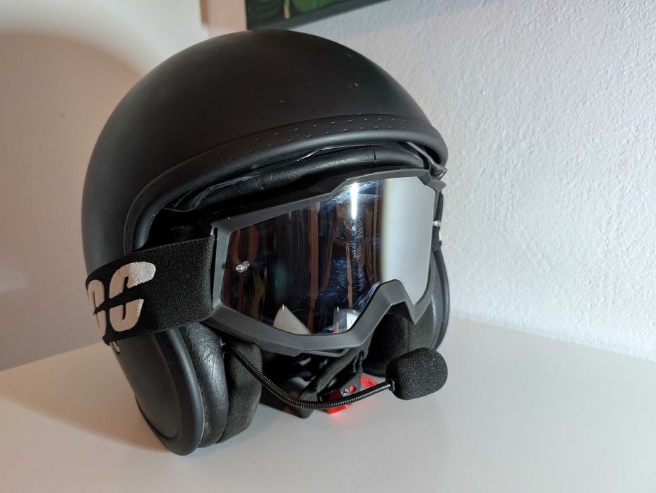 Capacete IXS880 semi novo com extras