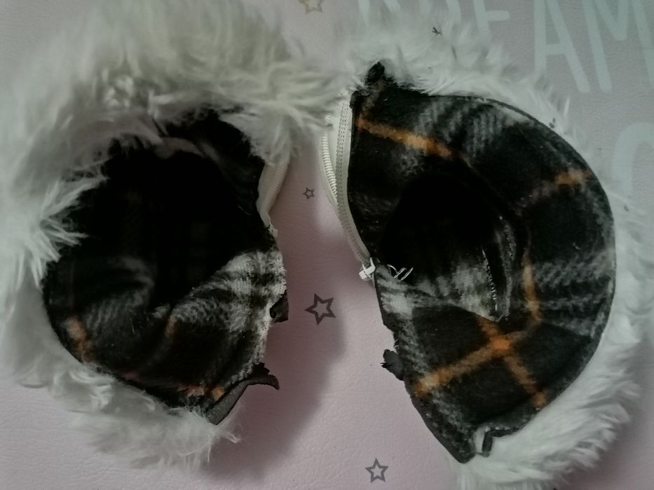 Botas para bébé menina