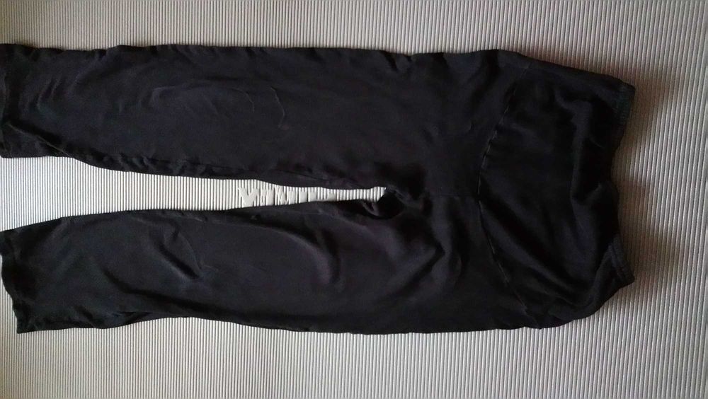 Spodnie dresowe ciążowe, rozmiar M, czarne.