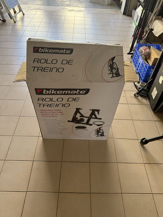 Rolo de treino de bicicleta