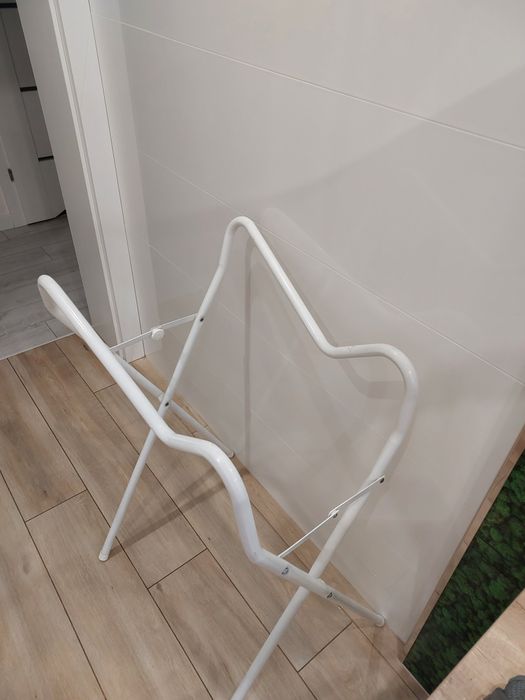 Wanienka ze stelażem