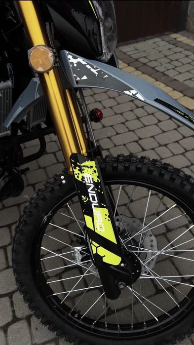 Мотоцикл SHINERAY VXR 300