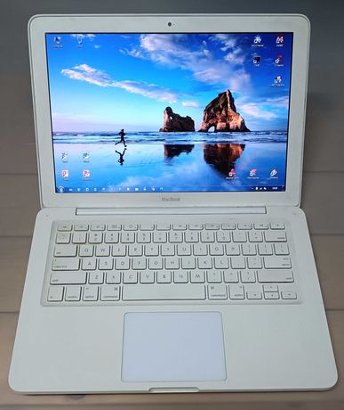 Laptop Apple MacBook White A1342 / PSX PlayStation PS1 PSOne - czytaj