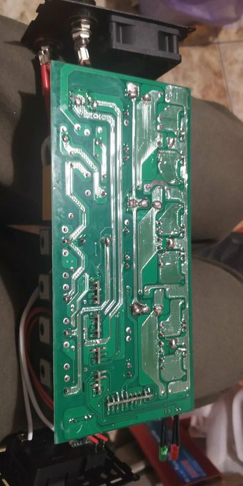 Ремонт инверторного оборудования для блекаута преобразователей гибрид