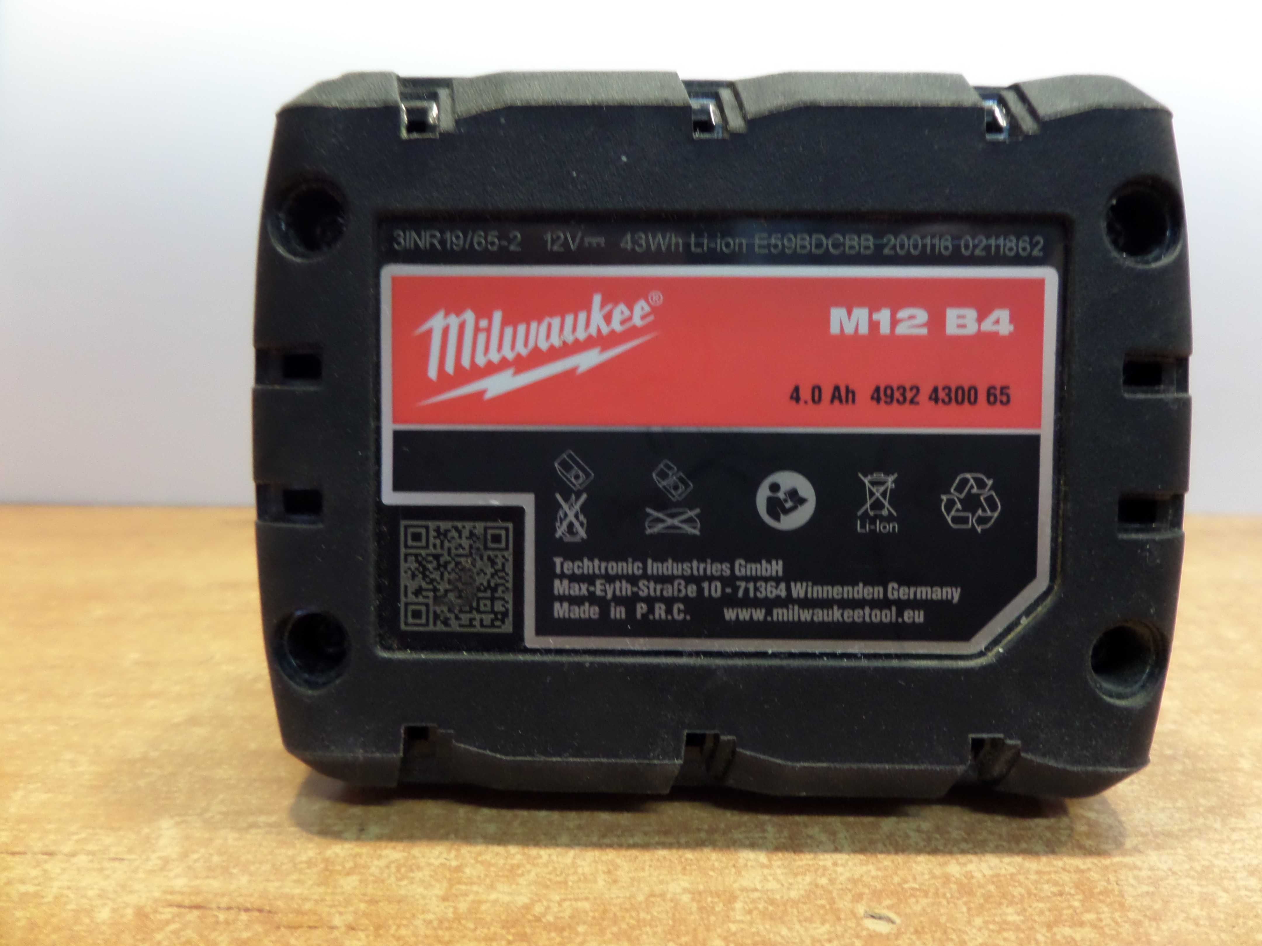 MILWAUKEE Bateria Akumulator 12V 2.0Ah M12B2