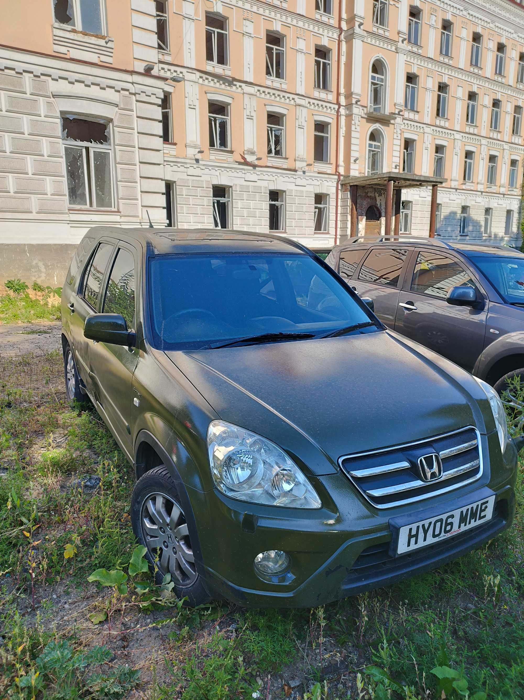 Автомобіль Хонда SR-V в хорошому стані
