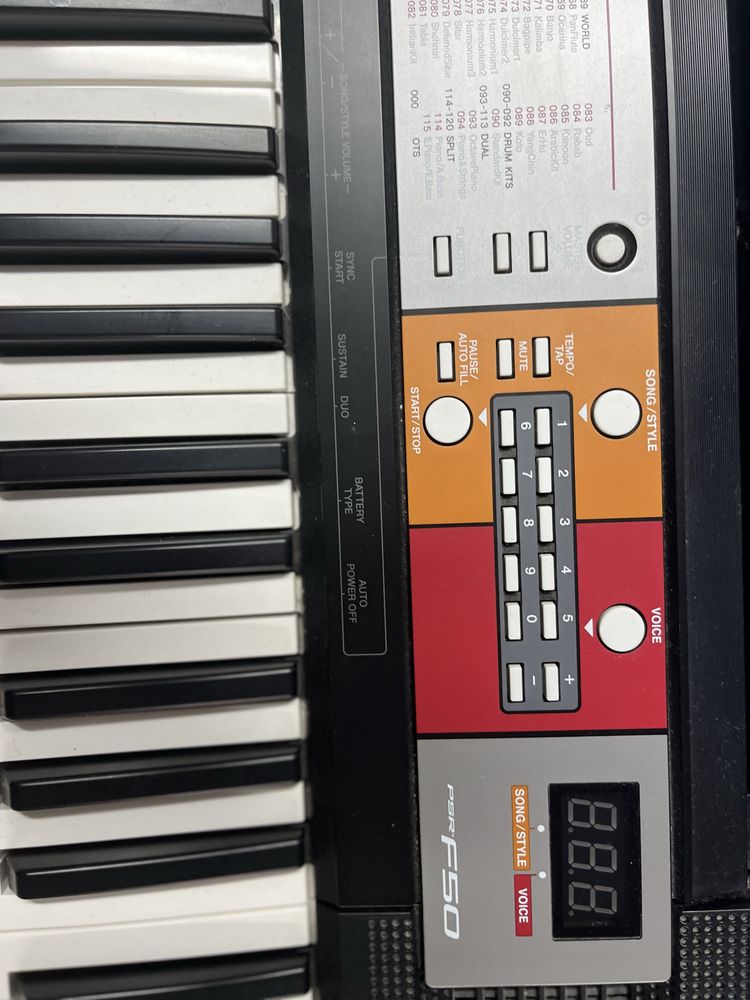 Teclado piano com 5 escalas