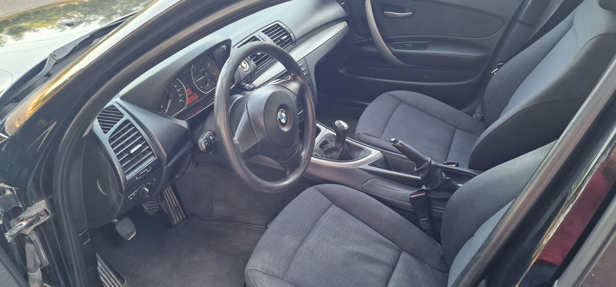Bmw 118d  143cv..