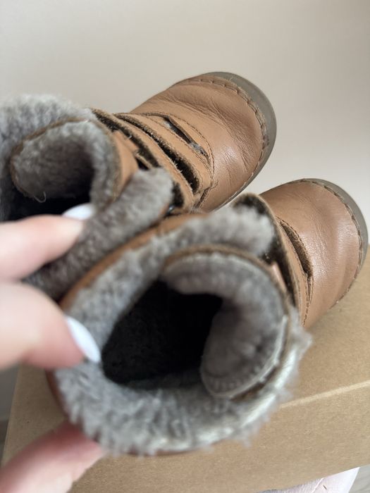 Продам шкіряне зимове взуття на хлопчика Froppo!! 25 р