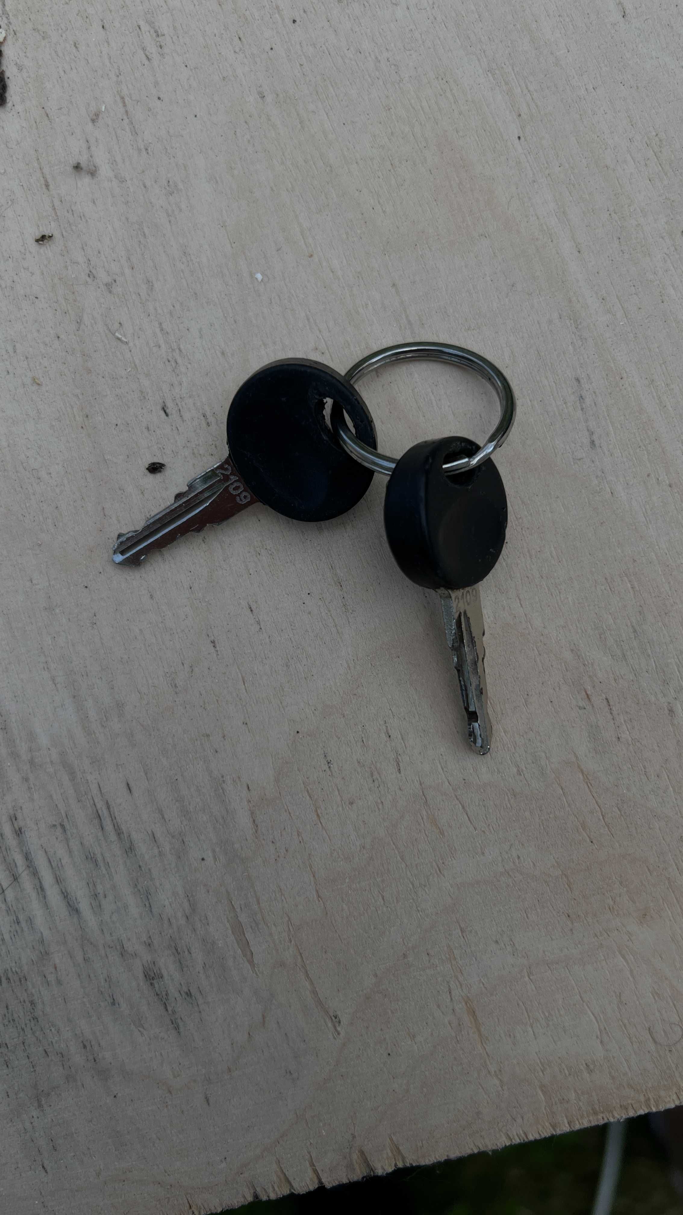 Nord Auto Bermude 5700