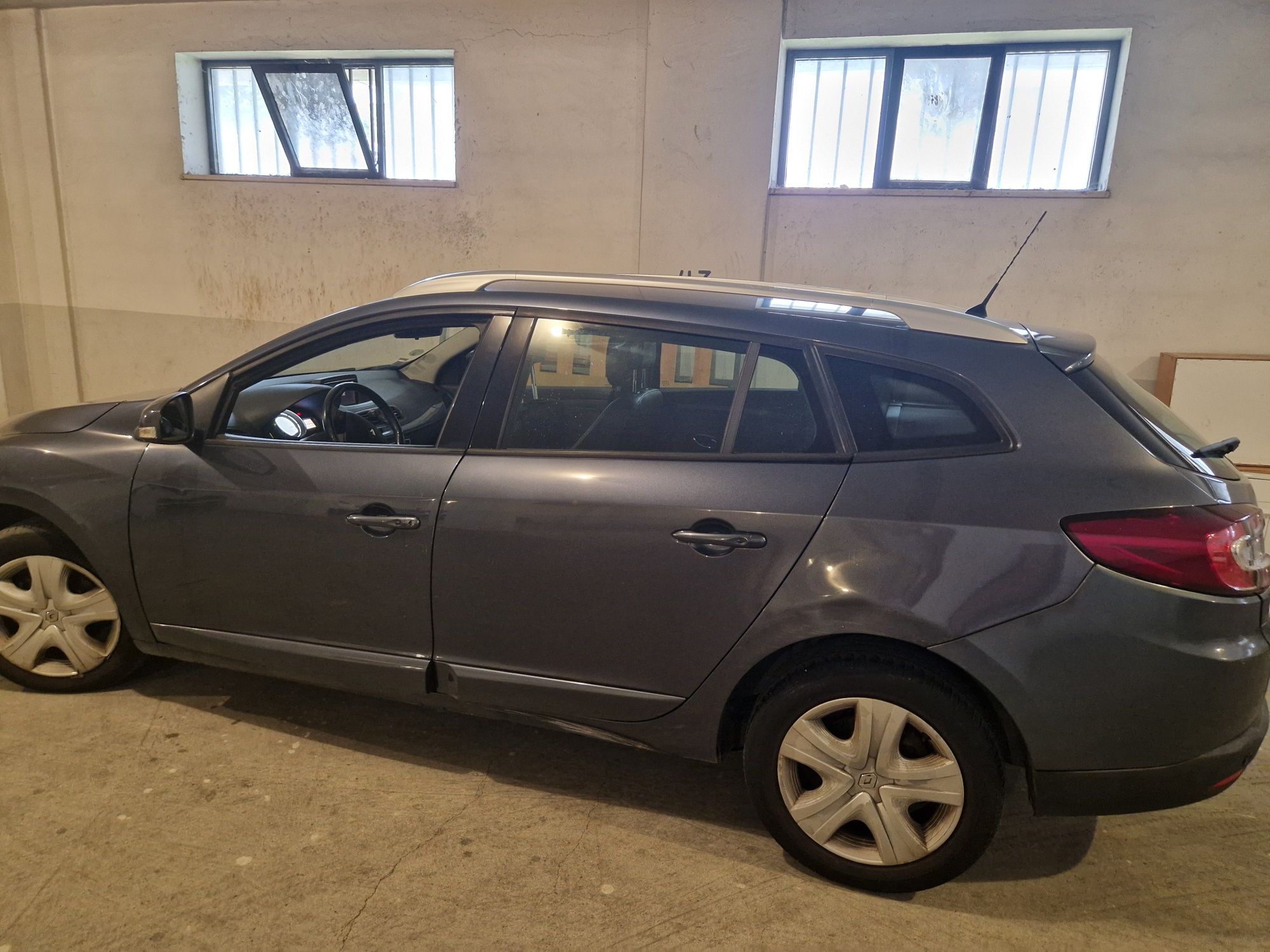 Carro em bom estado