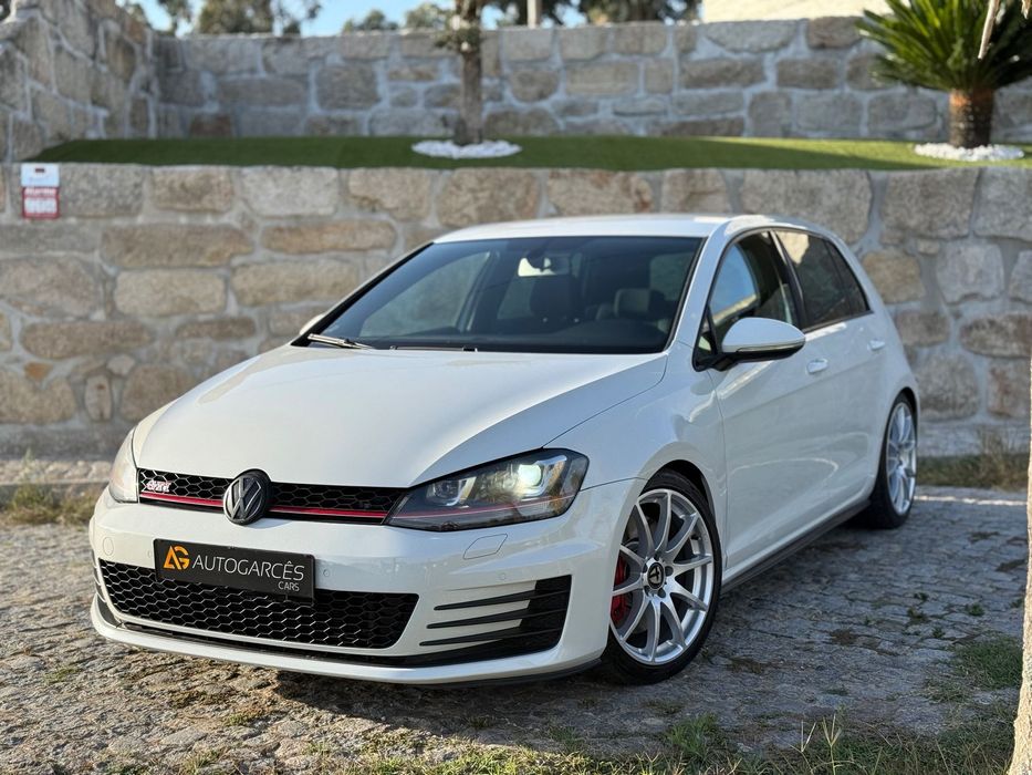 VW Golf 2.0 TSi GTi DSG Performance