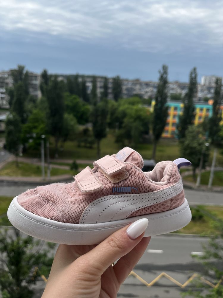 Кросівки для дівчинки Puma