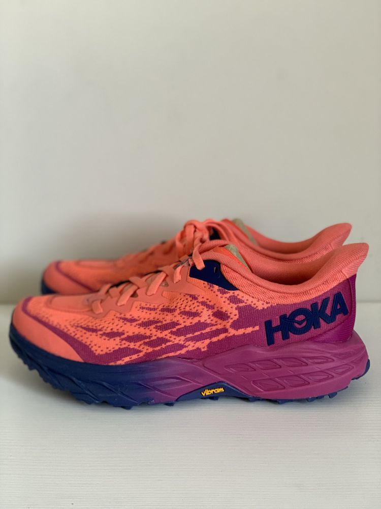 Кросівки Hoka speedgoat 5