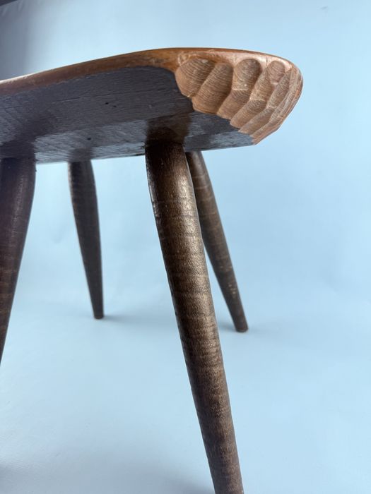 Taboret drewniany stolik kawowy ciosany krzesełko podnórzek