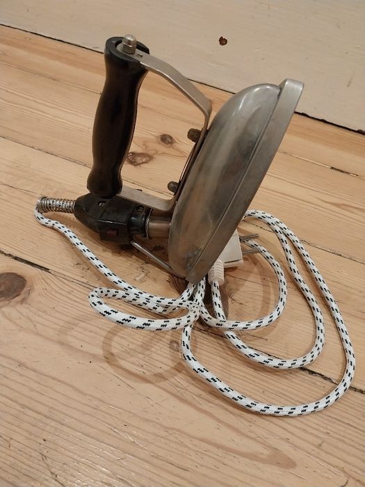 Ferro de engomar Vintage