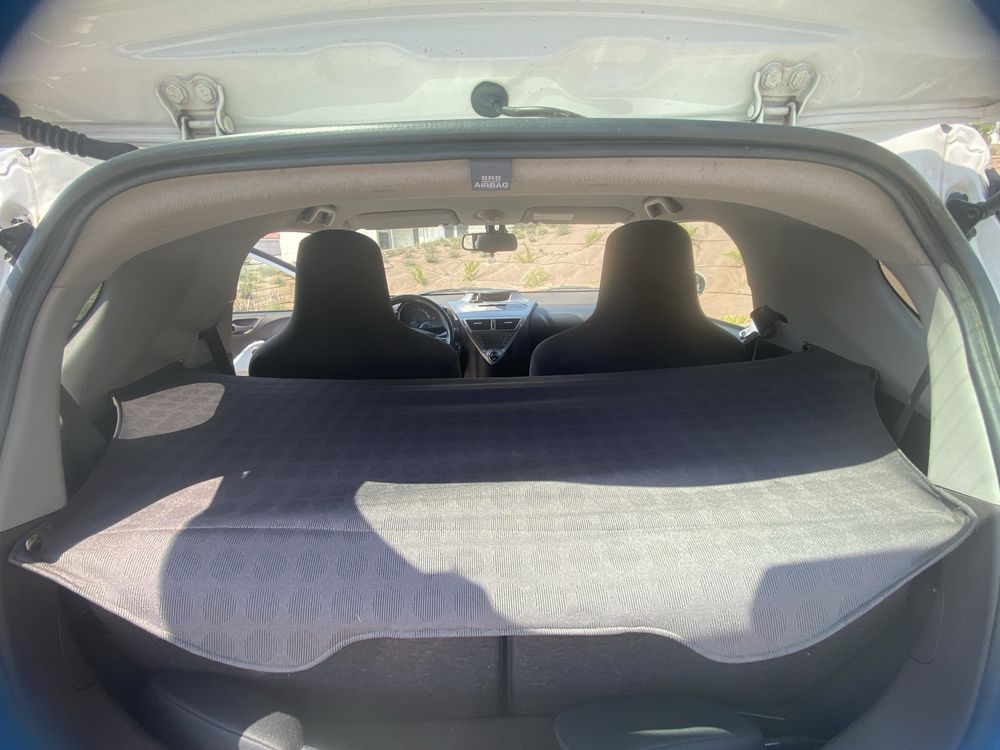 Toyota iQ 1.0 VVT-i 2P - 4 Lugares