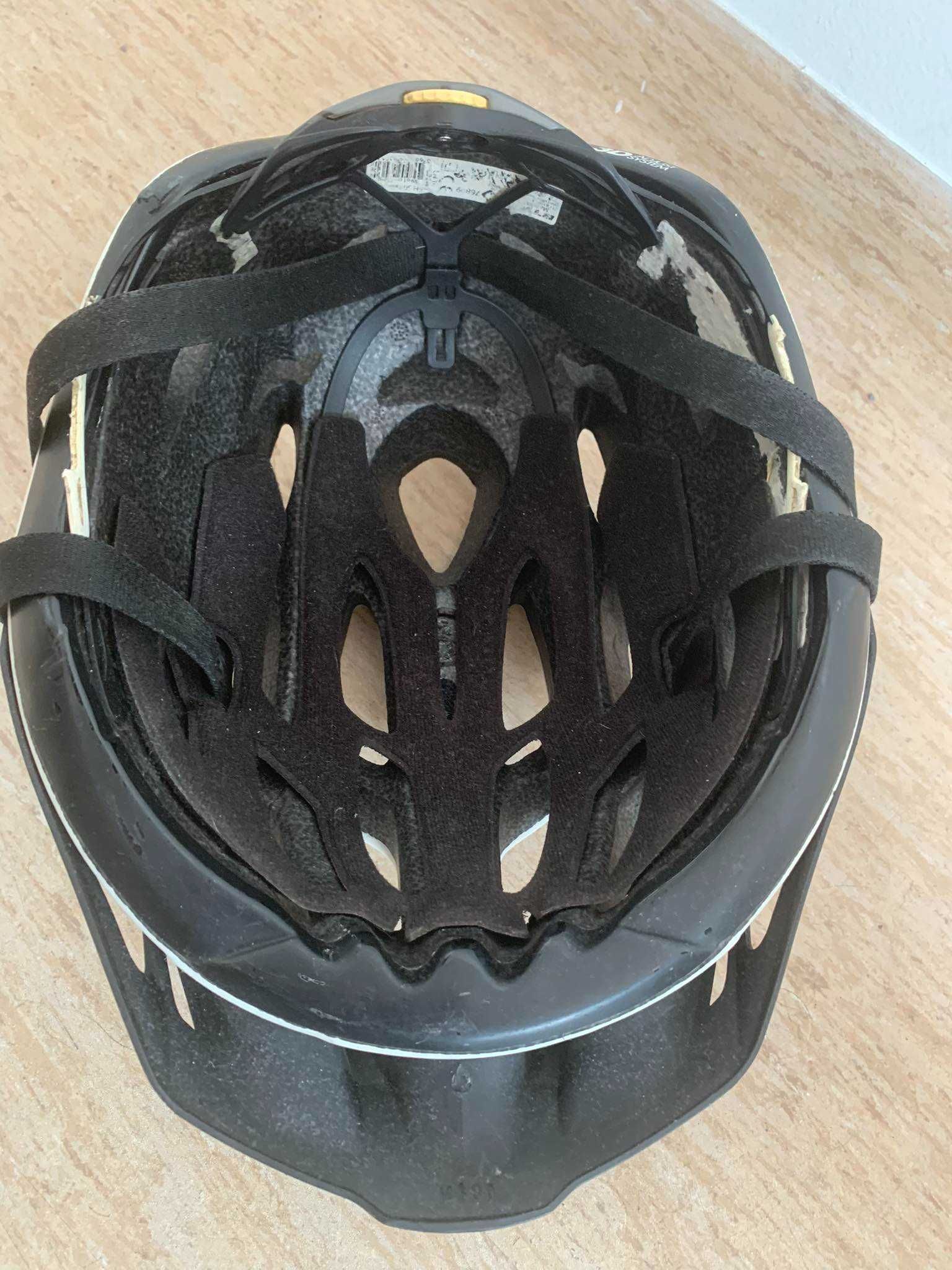 Kask rowerowy BTwin 500 inmold technology