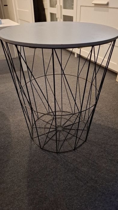 Sprzedam stolik ażurowy