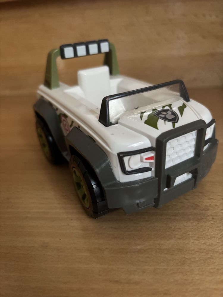Psi patrol Tracker z pojazdem