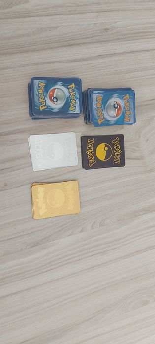 Karty pokemon 144 karty