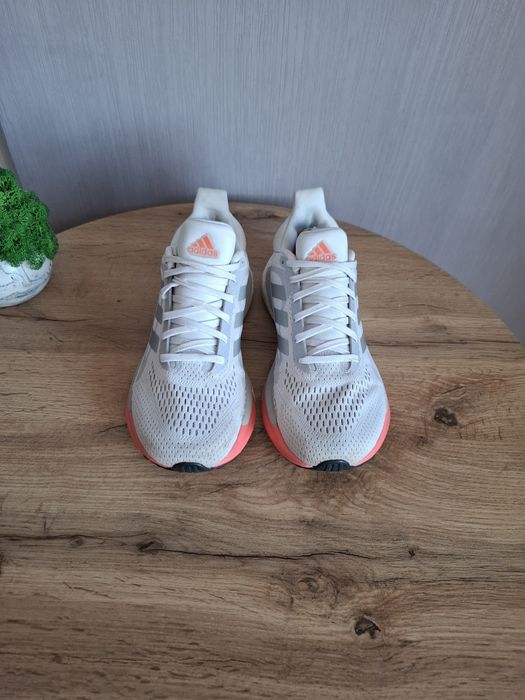 Серые кроссовки Adidas 38р, женские беговые кросовки сетка