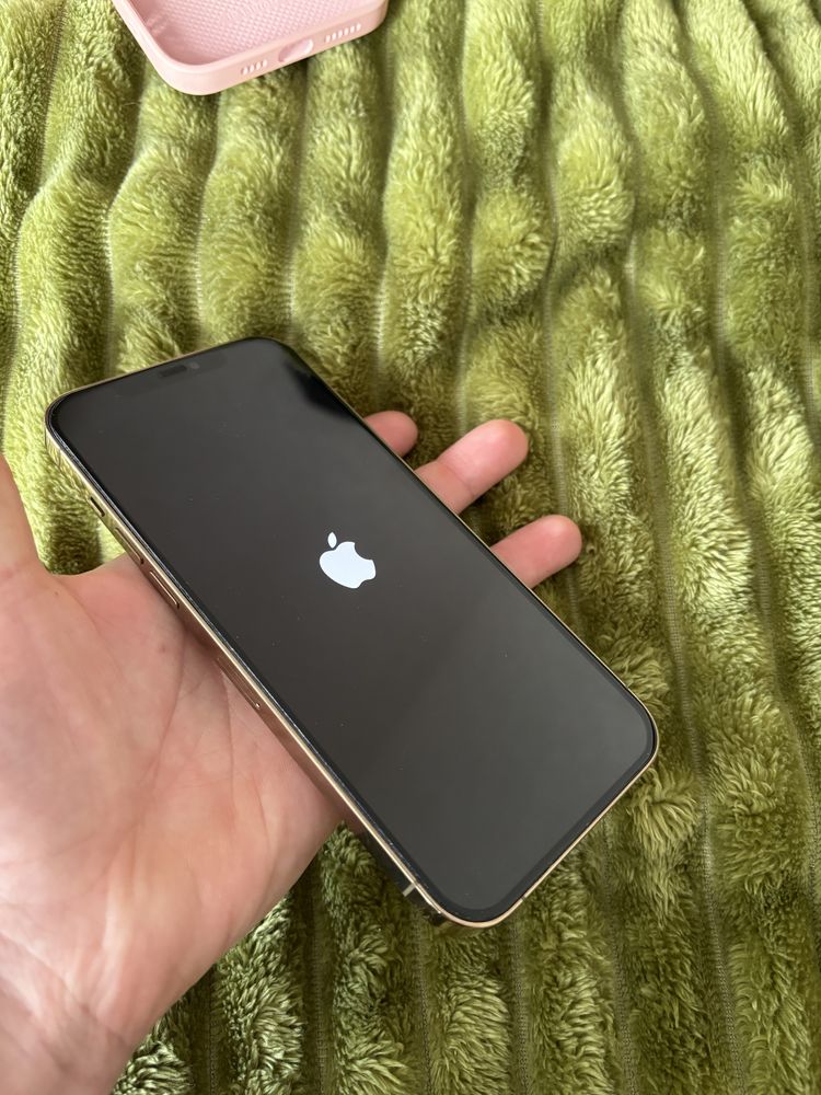 Продам iphone 12 Pro max