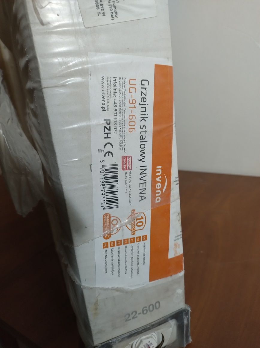 Grzejnik Kaloryfer INVENA 60x60