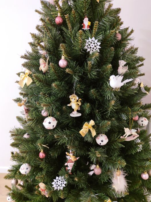 Ялинка з підставкою 1.8м Делюкс