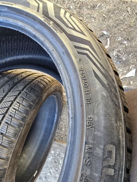 Opony caloroczne Vredestein 245/40R19 2szt i 275/35R19 2szt 7mm 2024r