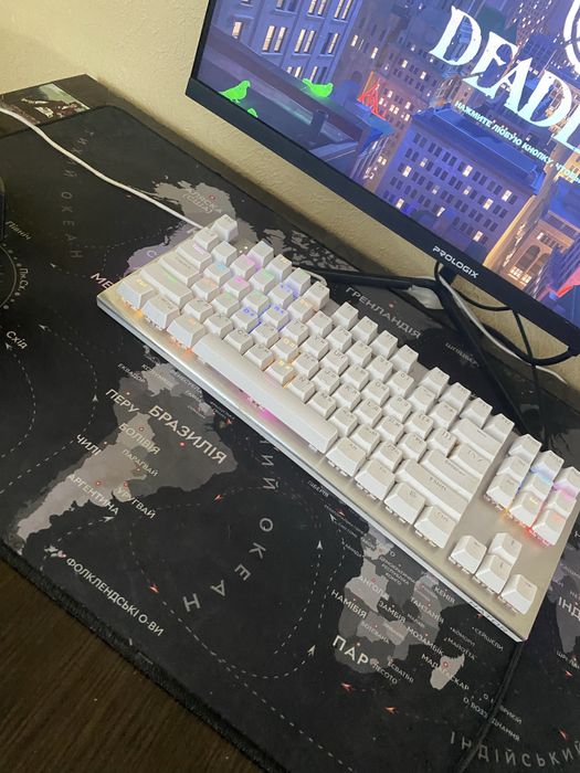 Полный комплект игрового пк, стол, кресло и все аксесуары