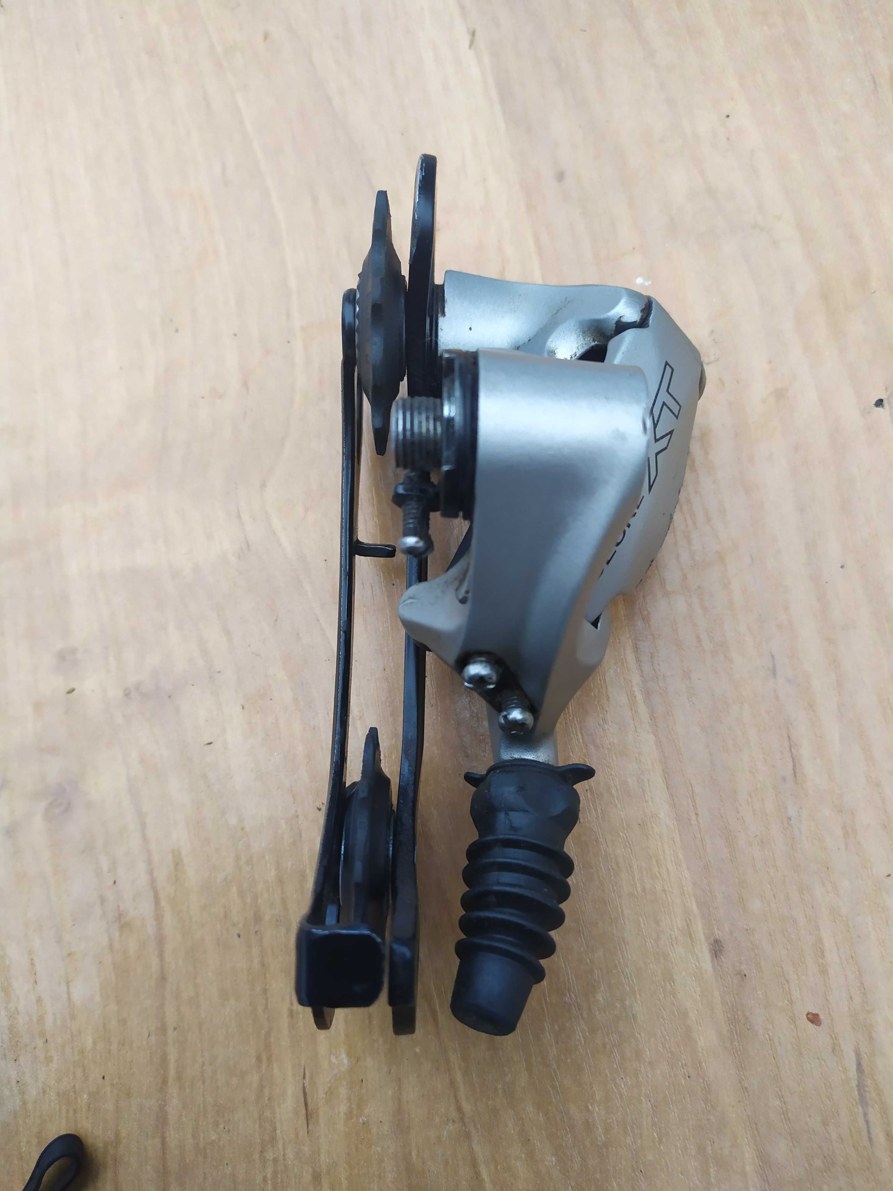 Shimano XT przerzutka tył RD-M750 , Mega9 Speed Polecam