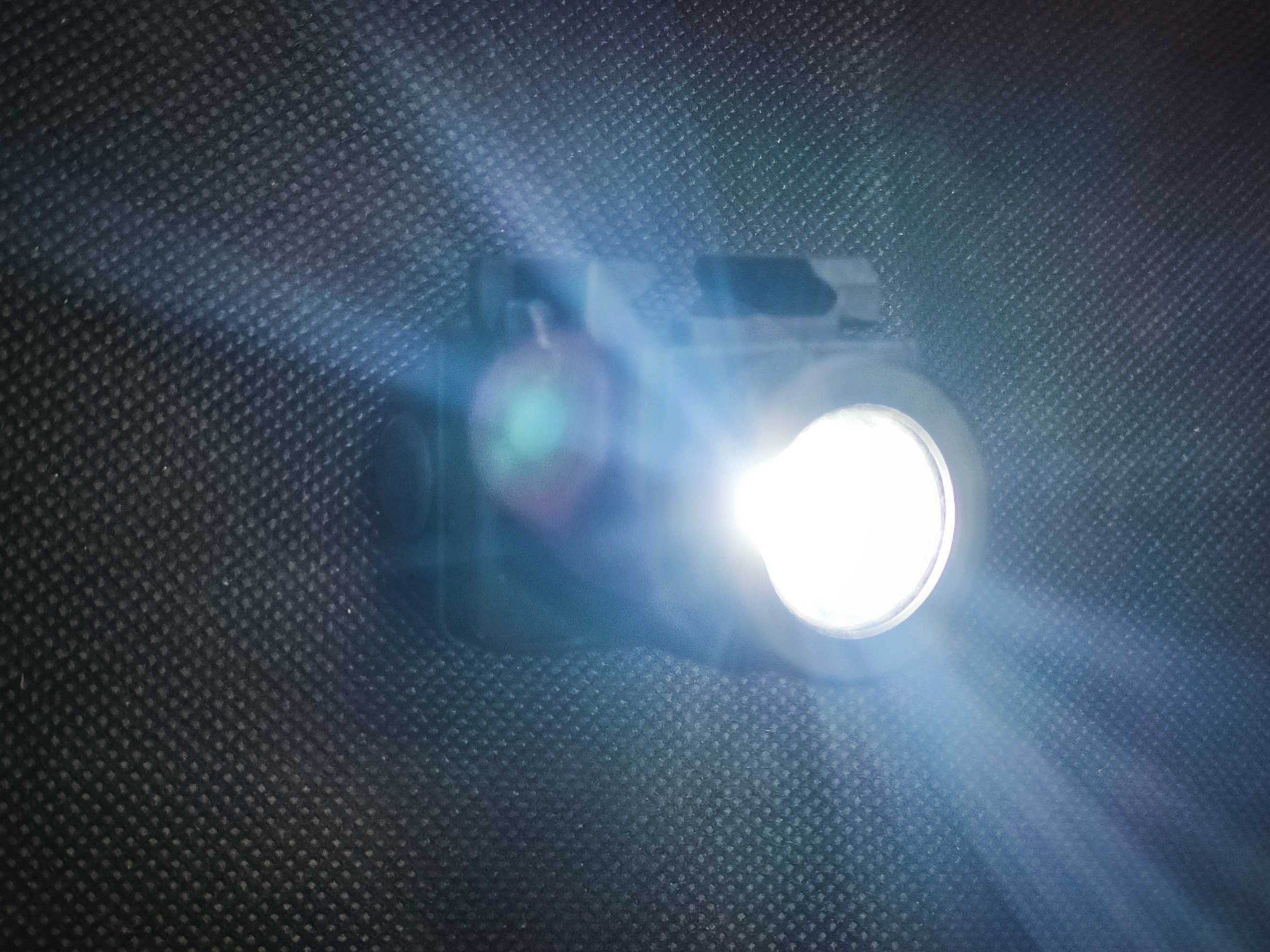 Latarka pistoletowa WL14 TORCH 500 lumenów [nowa]