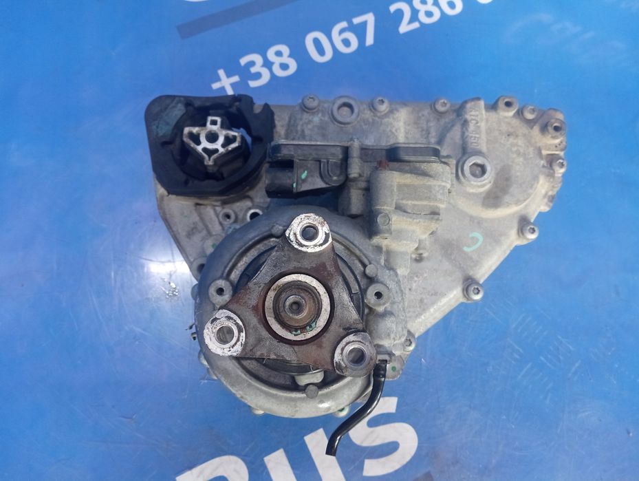 Роздавальна коробка БМВ Х5 Е70 Роздатка BMW X5 E70 Разборка бмв е70