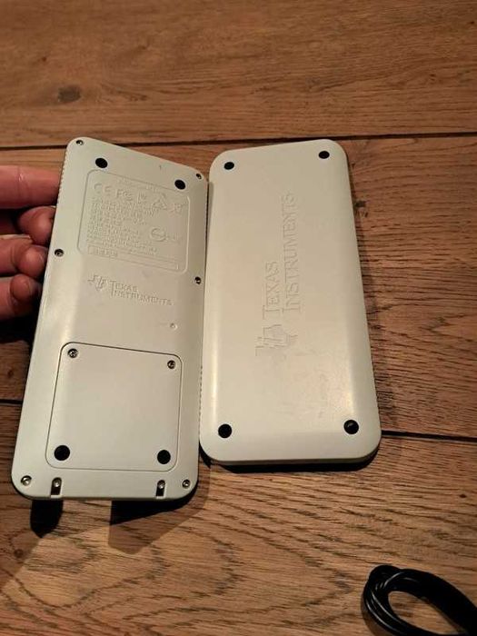 Texas Instruments TI-84 Plus CE-T