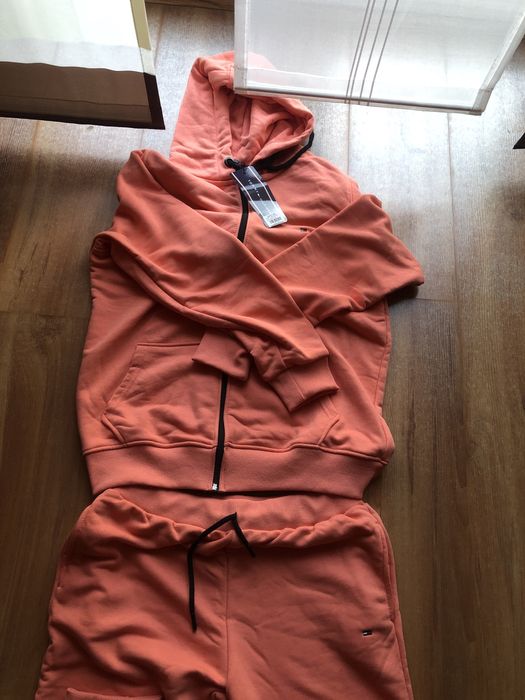 Dres damski Tommy Holdiger