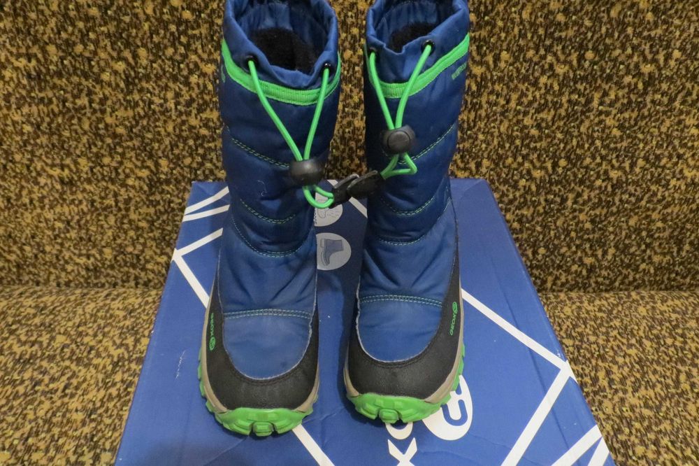 Чоботи зимові  Geox р. 30