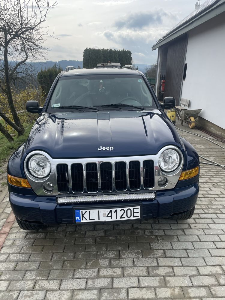 Jeep cherokee KJ 2.8crd