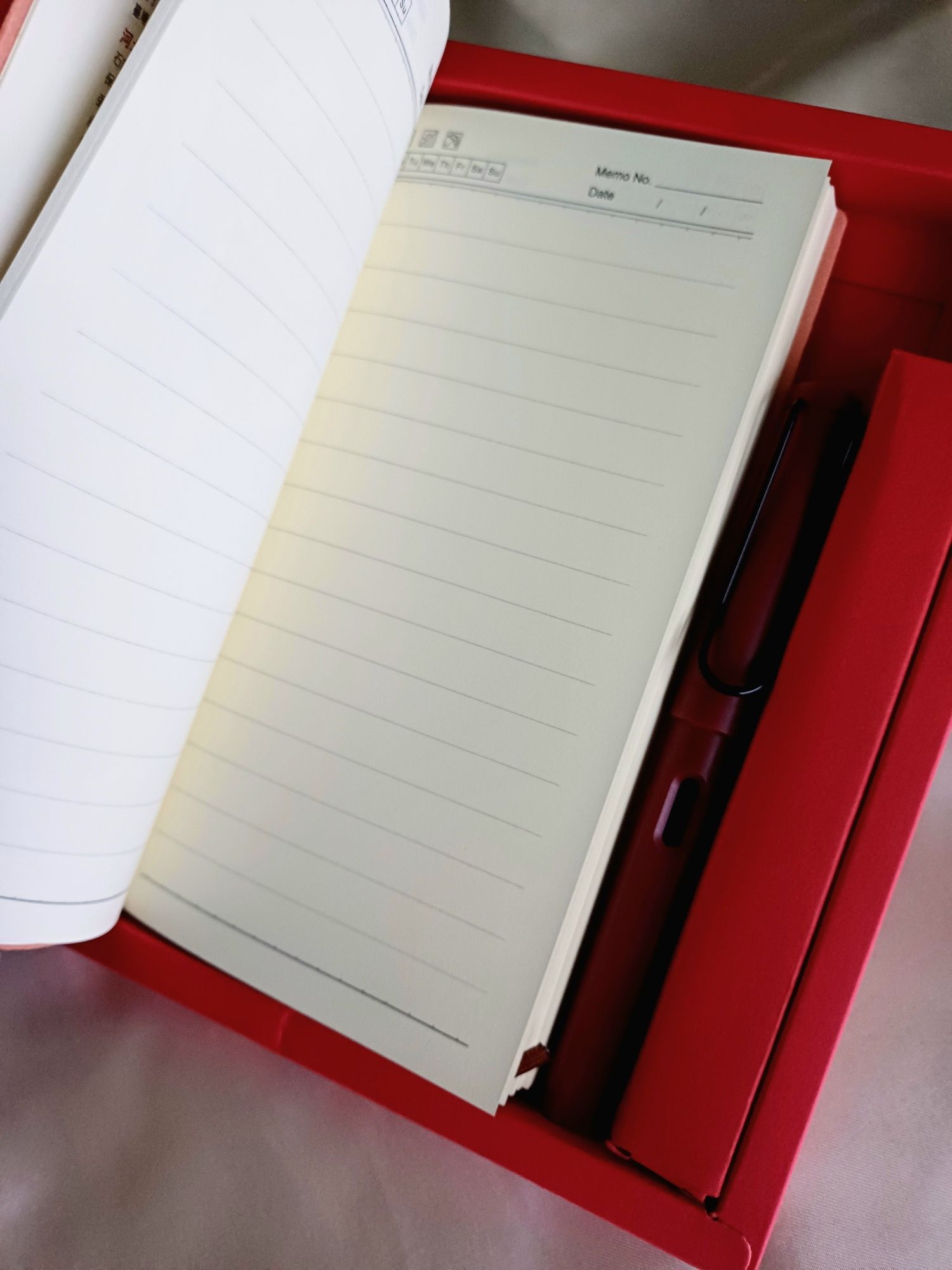 Notes dziennik notatnik - Zestaw prezentowy- Wieczne pióro.