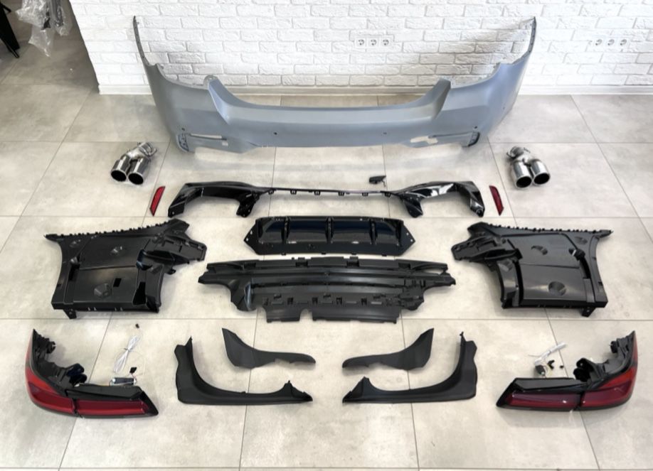Обвес BMW G30 M5 с дореста в рестайлинг бмв г30 м5 бампер фары стопы
