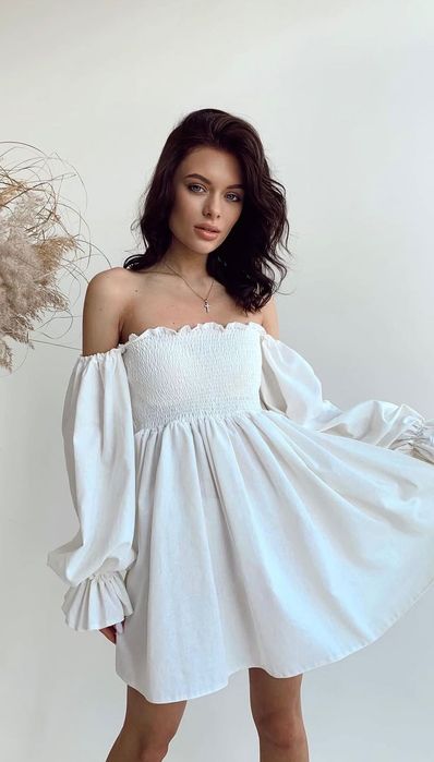 Біла сукня льон дуже ніжна