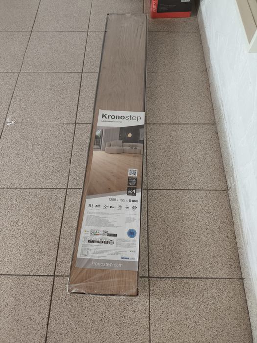 panele podłogowe kronostep dąb walt k468 ac4 8 mm