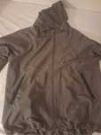 Vendo corta vento under armor novo.